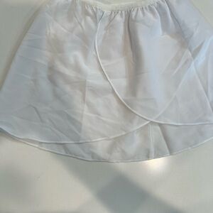 2  girl, small ballet skirts